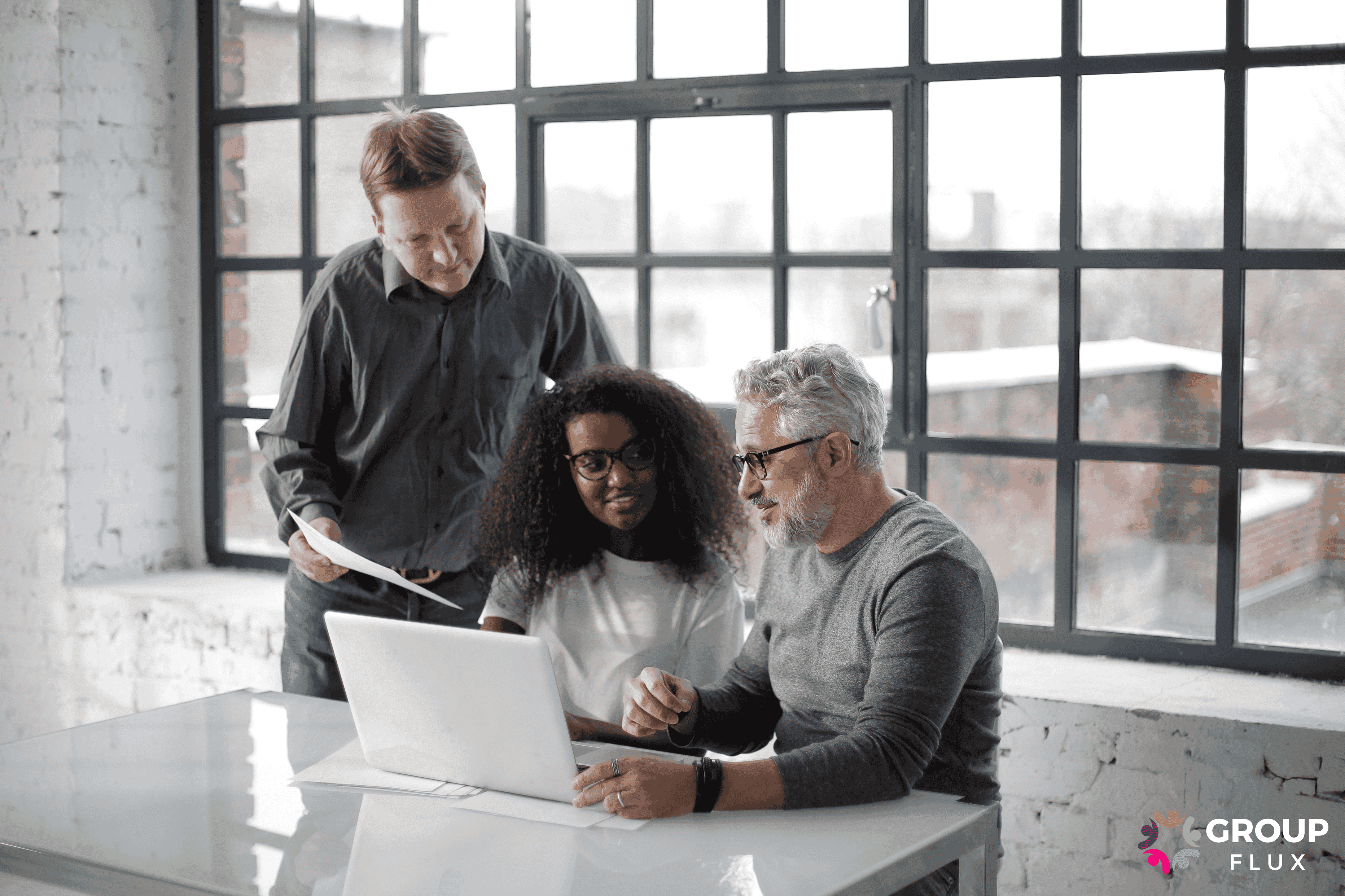 Discover the key differences between Microsoft 365 Groups and Teams. Make informed decisions for your collaboration needs.
